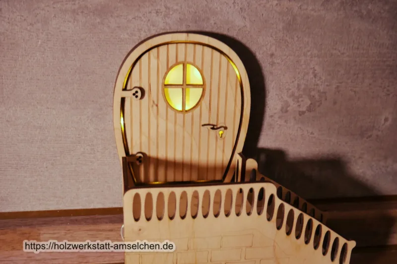 Wichteltür mit oder ohne Beleuchtung und Treppe