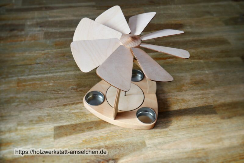 Pyramide, aufgebaut, DIY ohne Figuren