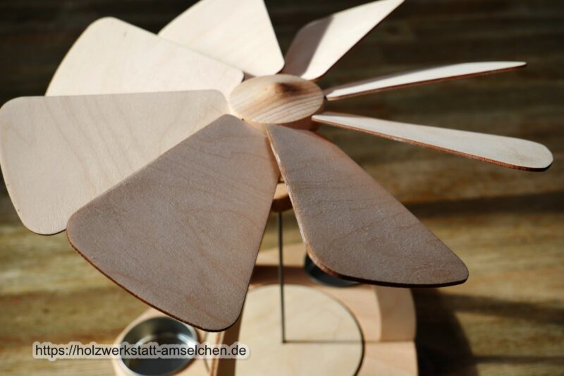 Pyramide, aufgebaut, DIY ohne Figuren – Bild 2
