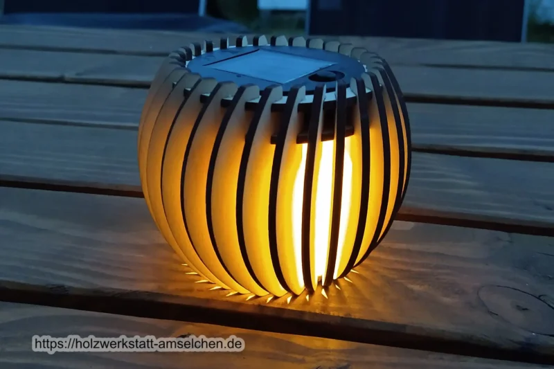Runde Solarleuchte mit individueller Wunschgravur