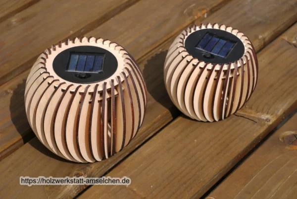 Runde Solarleuchte mit individueller Wunschgravur - groß und normal
